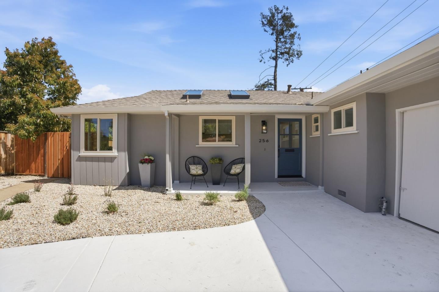 Front Image Thumbnail for ML82044113