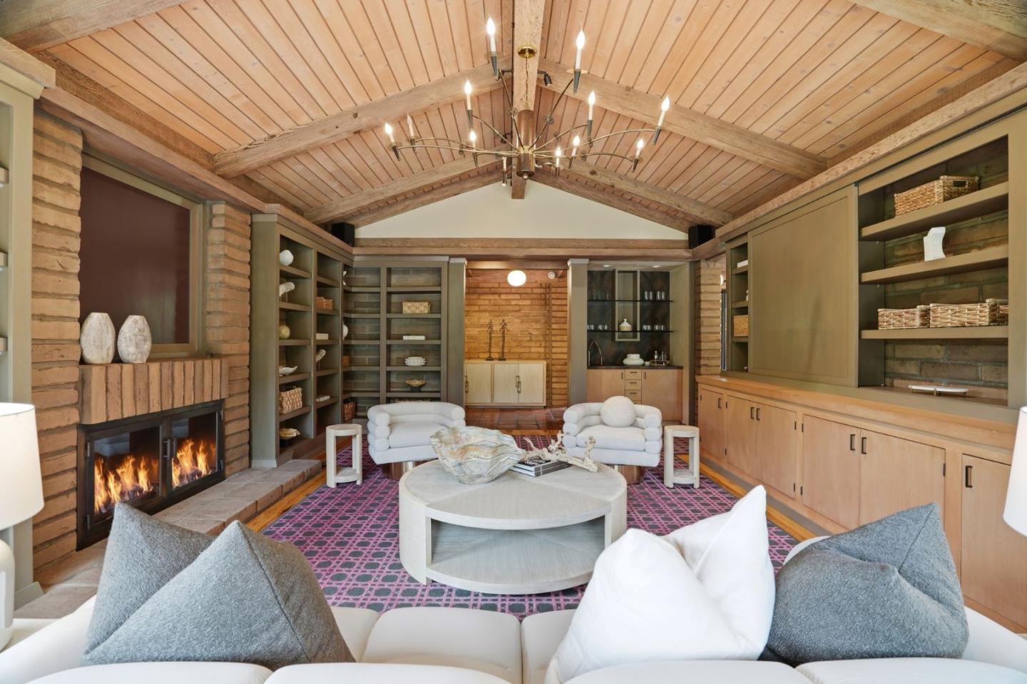 Loyola Drive, Los Altos, CA, 94024