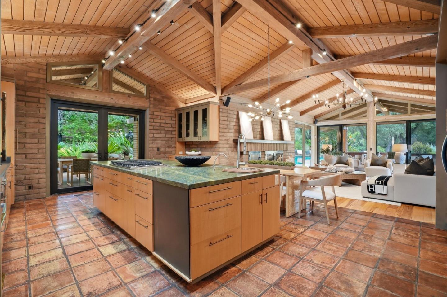 Loyola Drive, Los Altos, CA, 94024