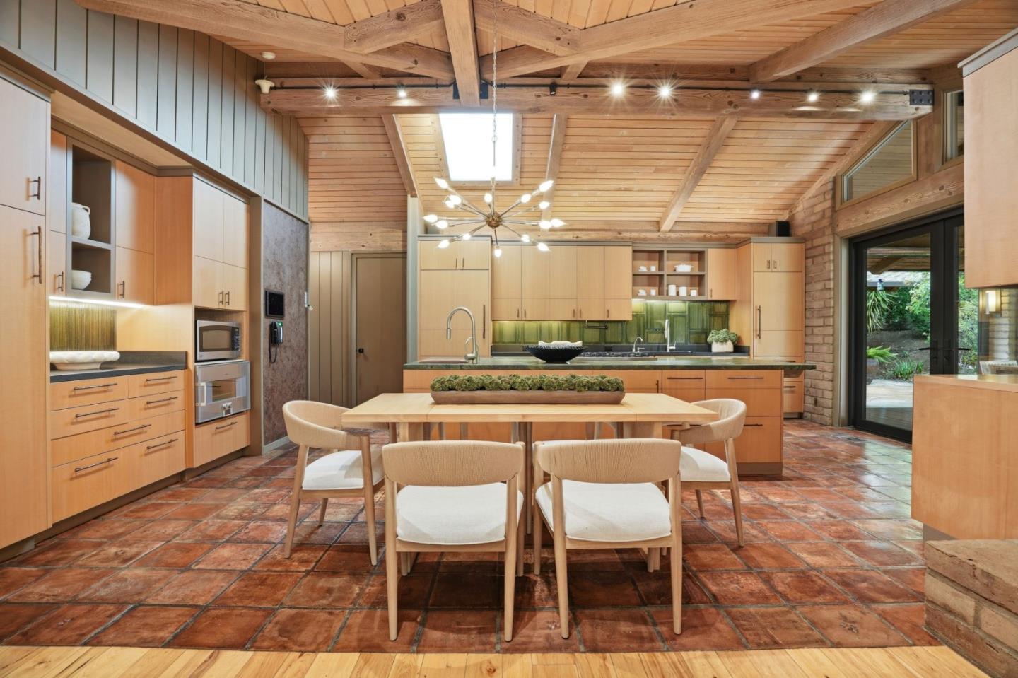 Loyola Drive, Los Altos, CA, 94024