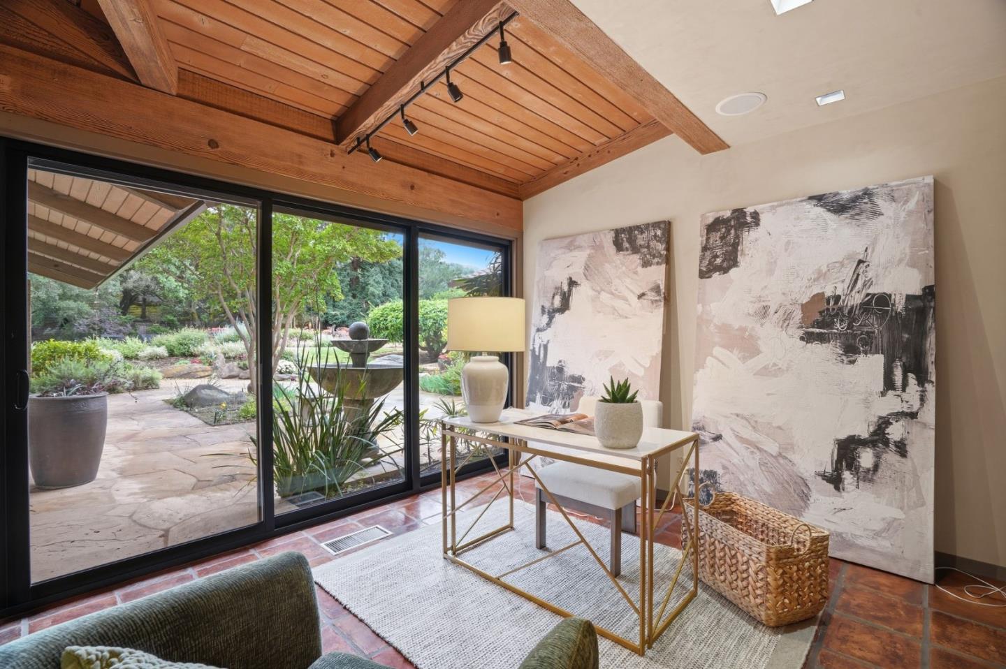 Loyola Drive, Los Altos, CA, 94024