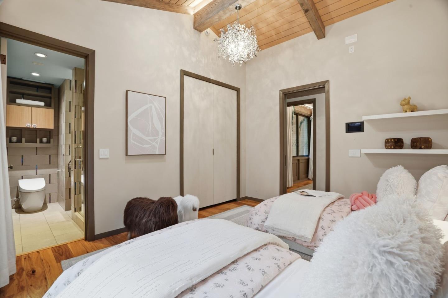 Loyola Drive, Los Altos, CA, 94024