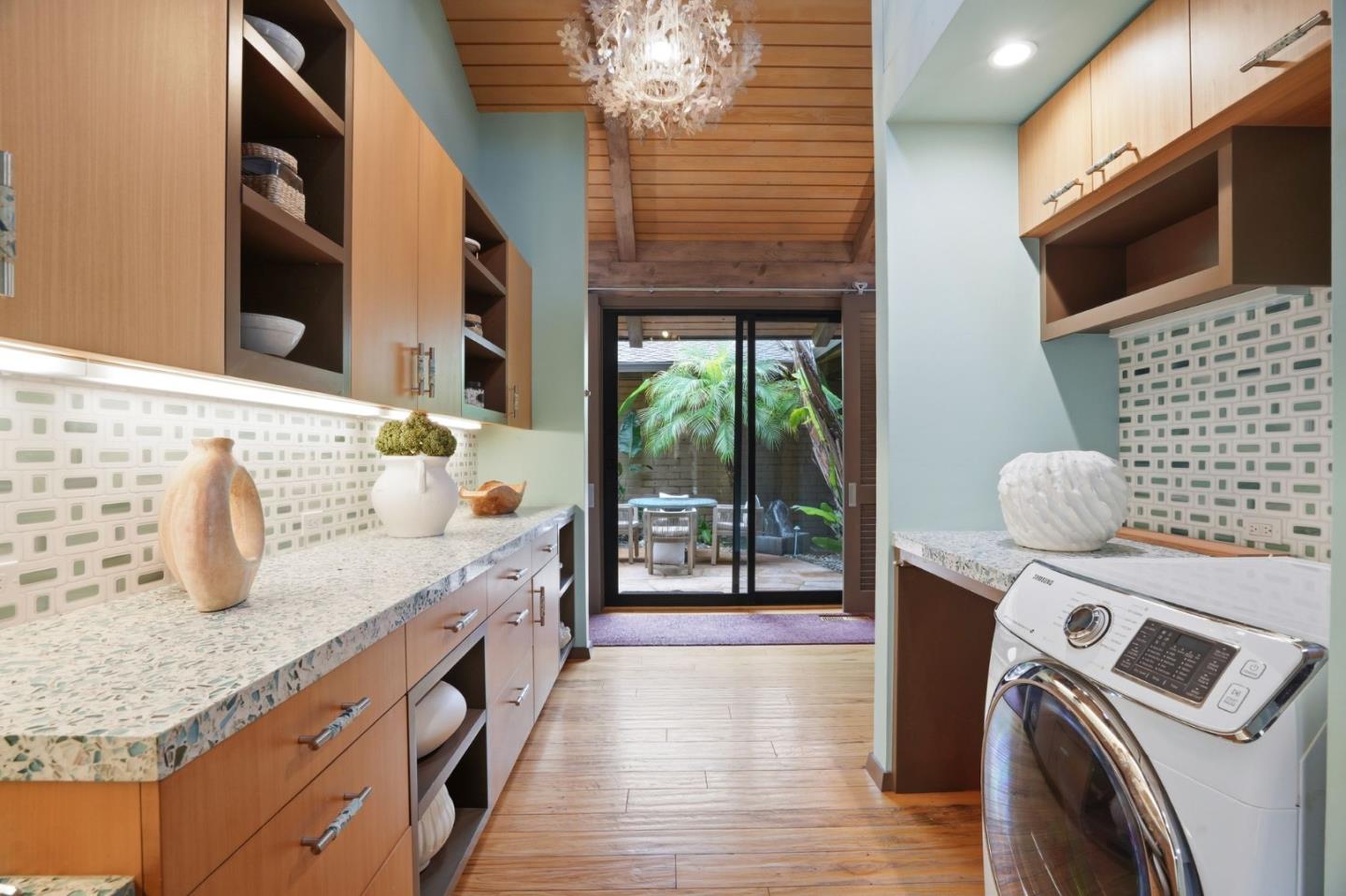 Loyola Drive, Los Altos, CA, 94024