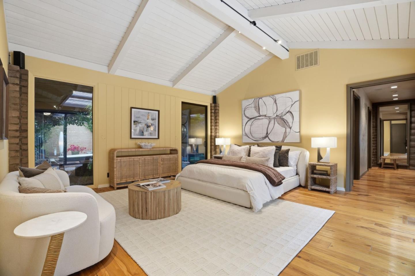 Loyola Drive, Los Altos, CA, 94024