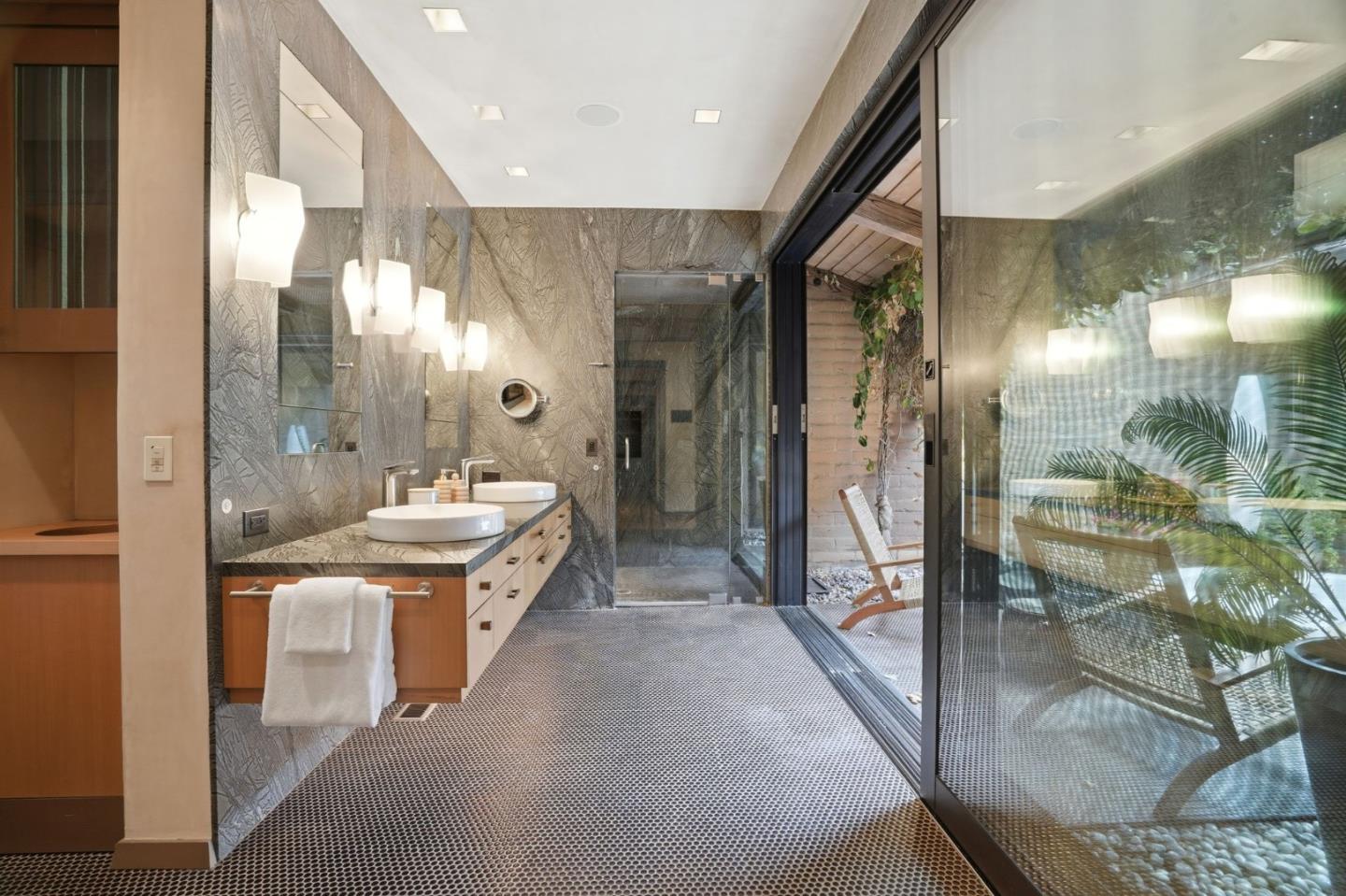 Loyola Drive, Los Altos, CA, 94024