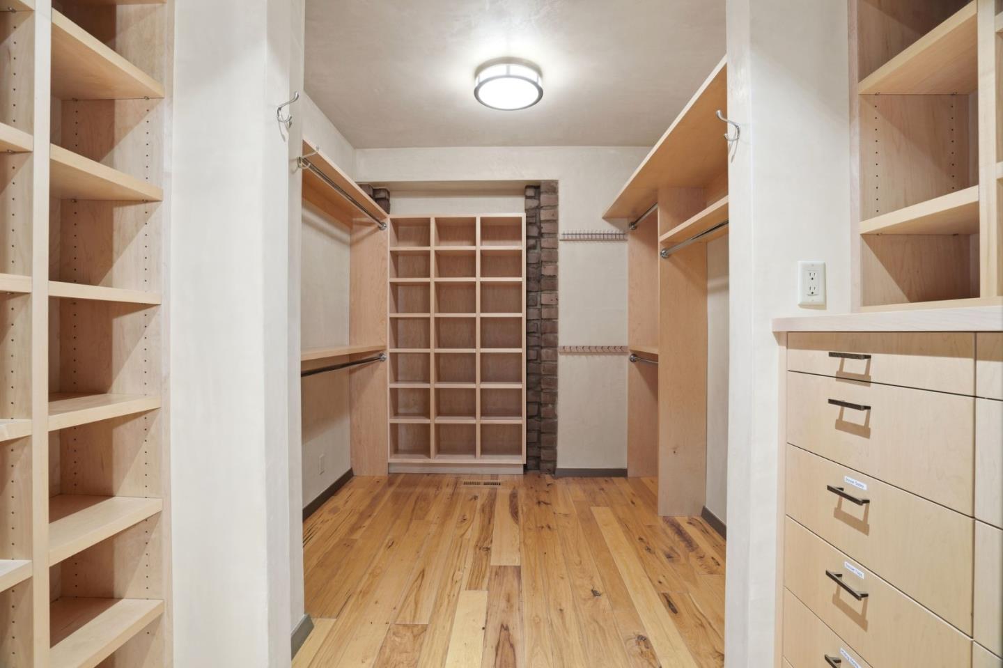 Loyola Drive, Los Altos, CA, 94024