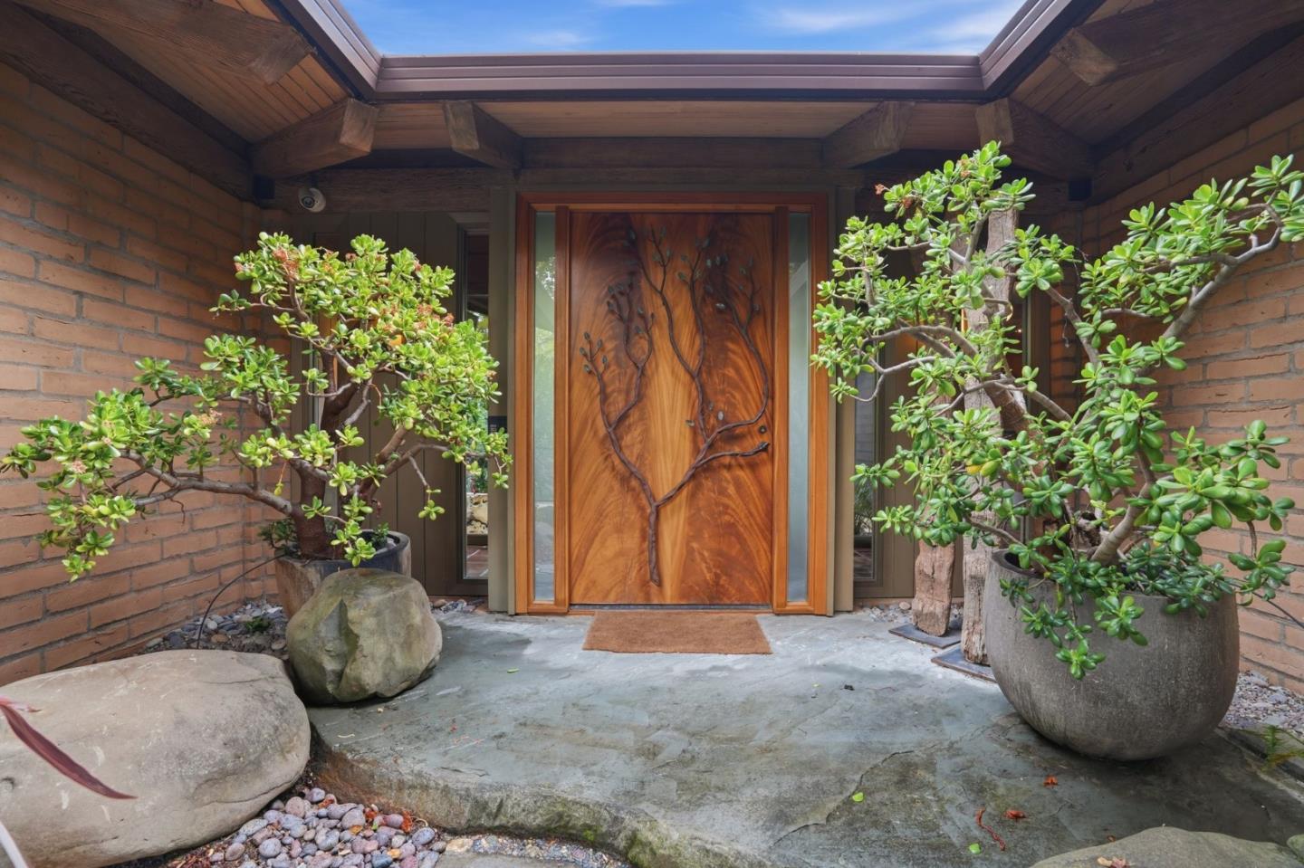 Loyola Drive, Los Altos, CA, 94024