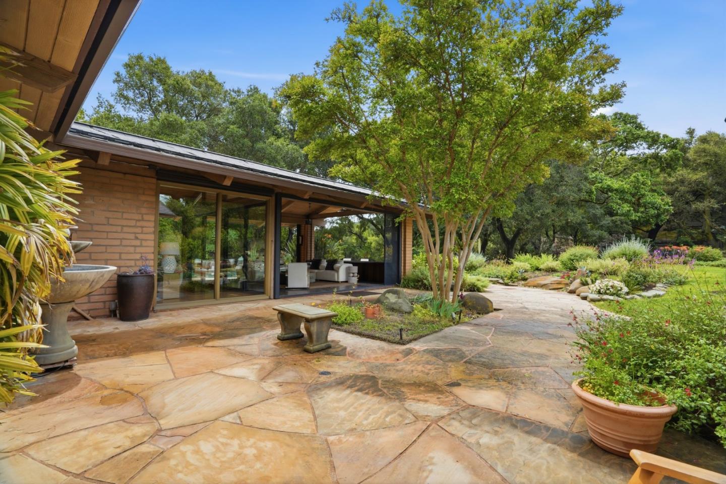 Loyola Drive, Los Altos, CA, 94024