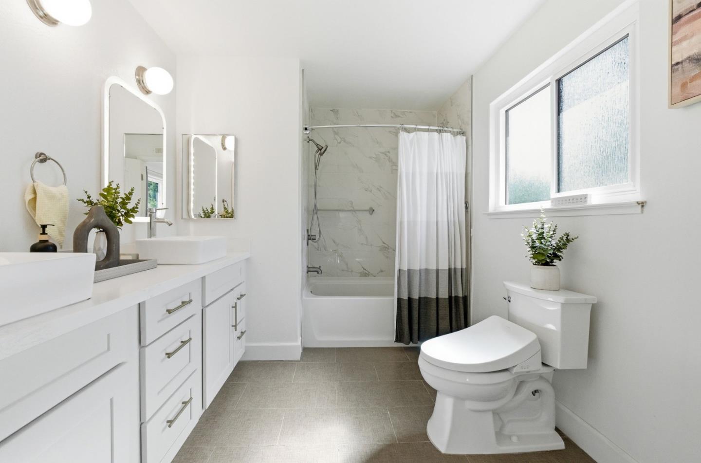 Photo #13: ML82044127 Listing: Photo #13