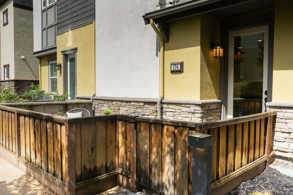 Photo #4: ML82044128 Listing: Photo #4