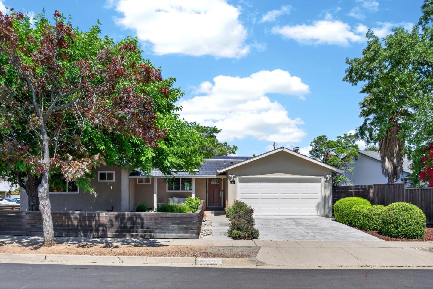 Front Image Thumbnail for ML82044132