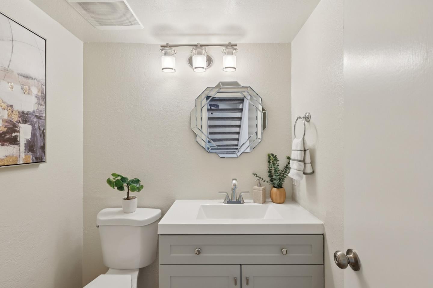 Photo #16: ML82044134 Listing: Photo #16