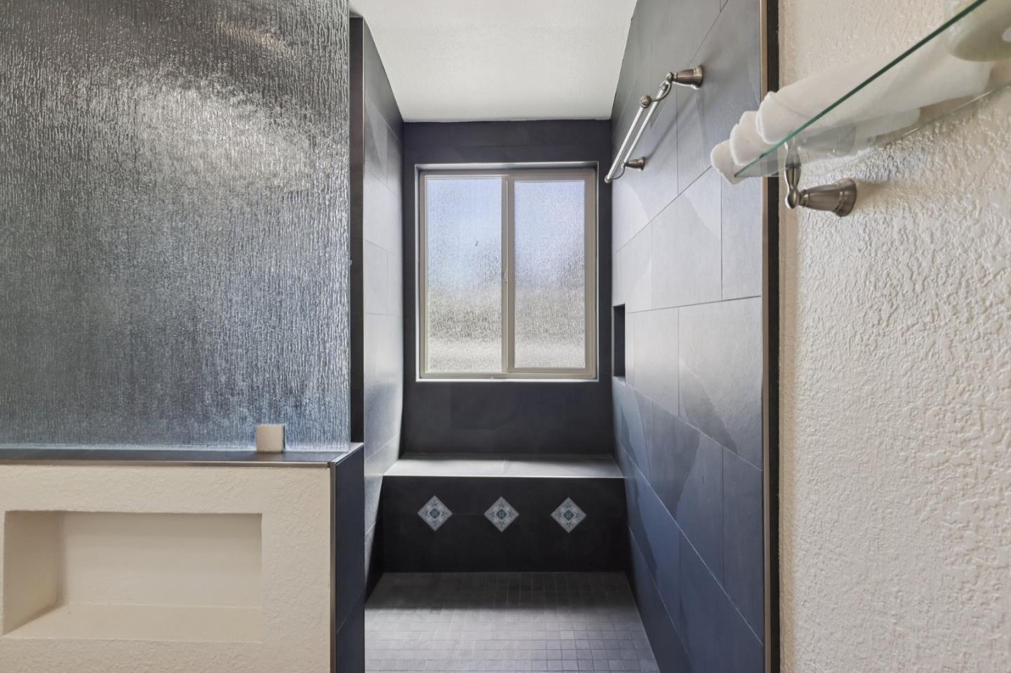 Photo #23: ML82044134 Listing: Photo #23