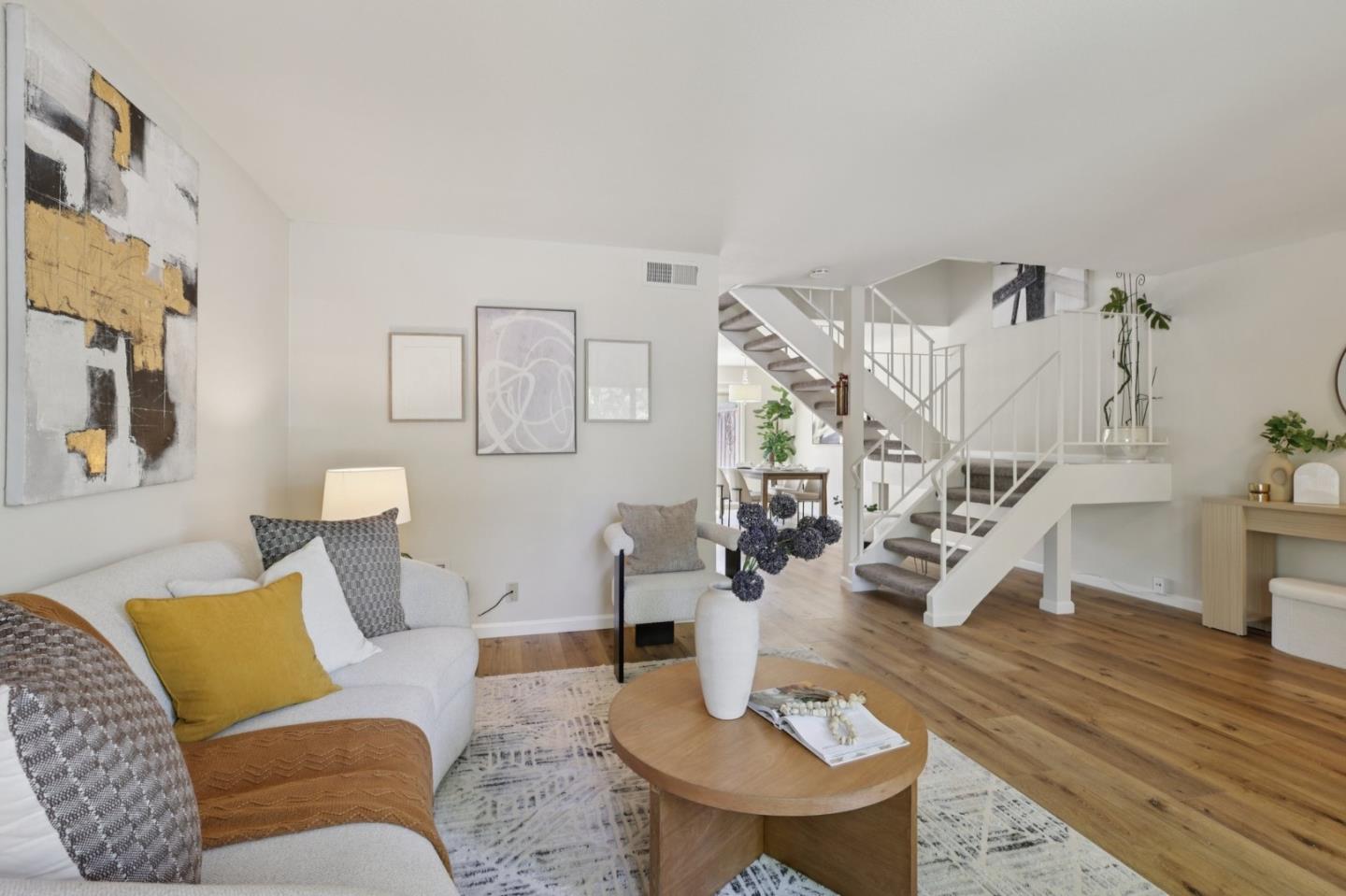 Photo #8: ML82044134 Listing: Photo #8