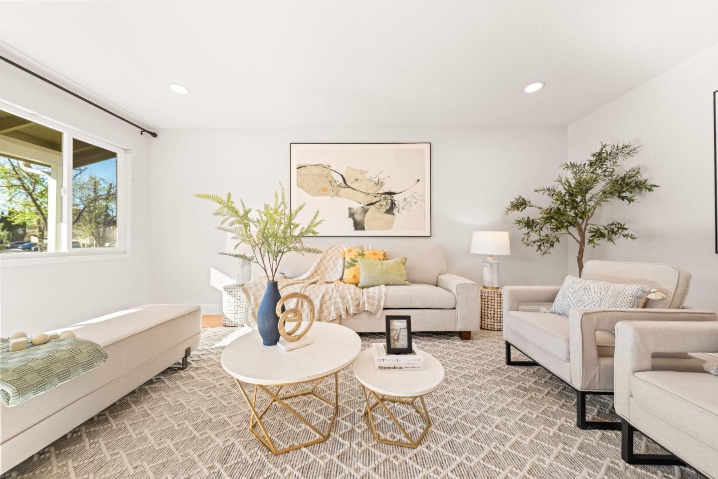 Front Image Thumbnail for ML82044141