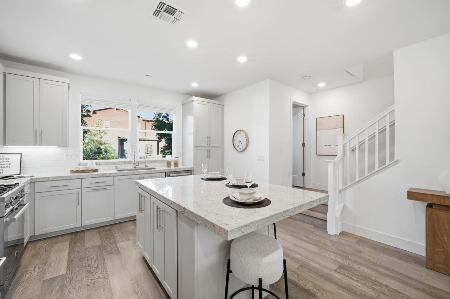 Photo #10: ML82044143 Listing: Photo #10