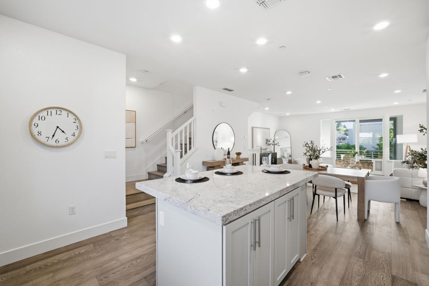 Photo #11: ML82044143 Listing: Photo #11