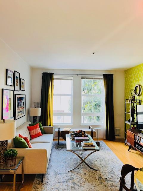 Front Image Thumbnail for ML82044154