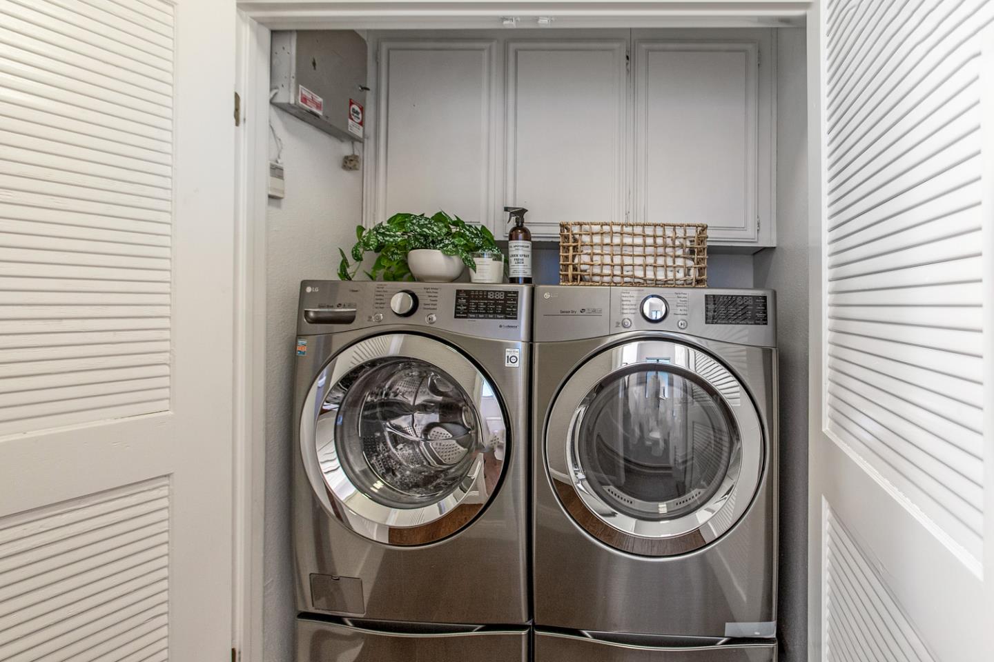 Photo #11: ML82044155 Listing: Photo #11