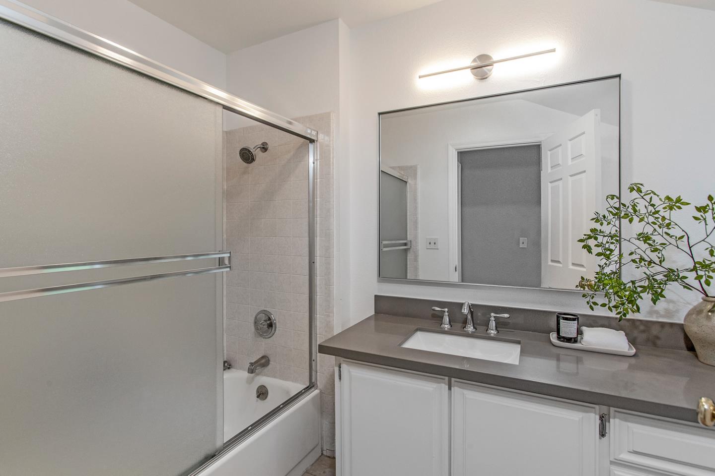 Photo #17: ML82044155 Listing: Photo #17