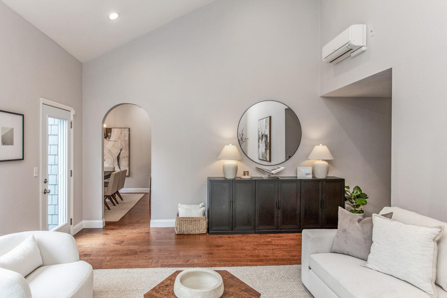 Photo #5: ML82044155 Listing: Photo #5