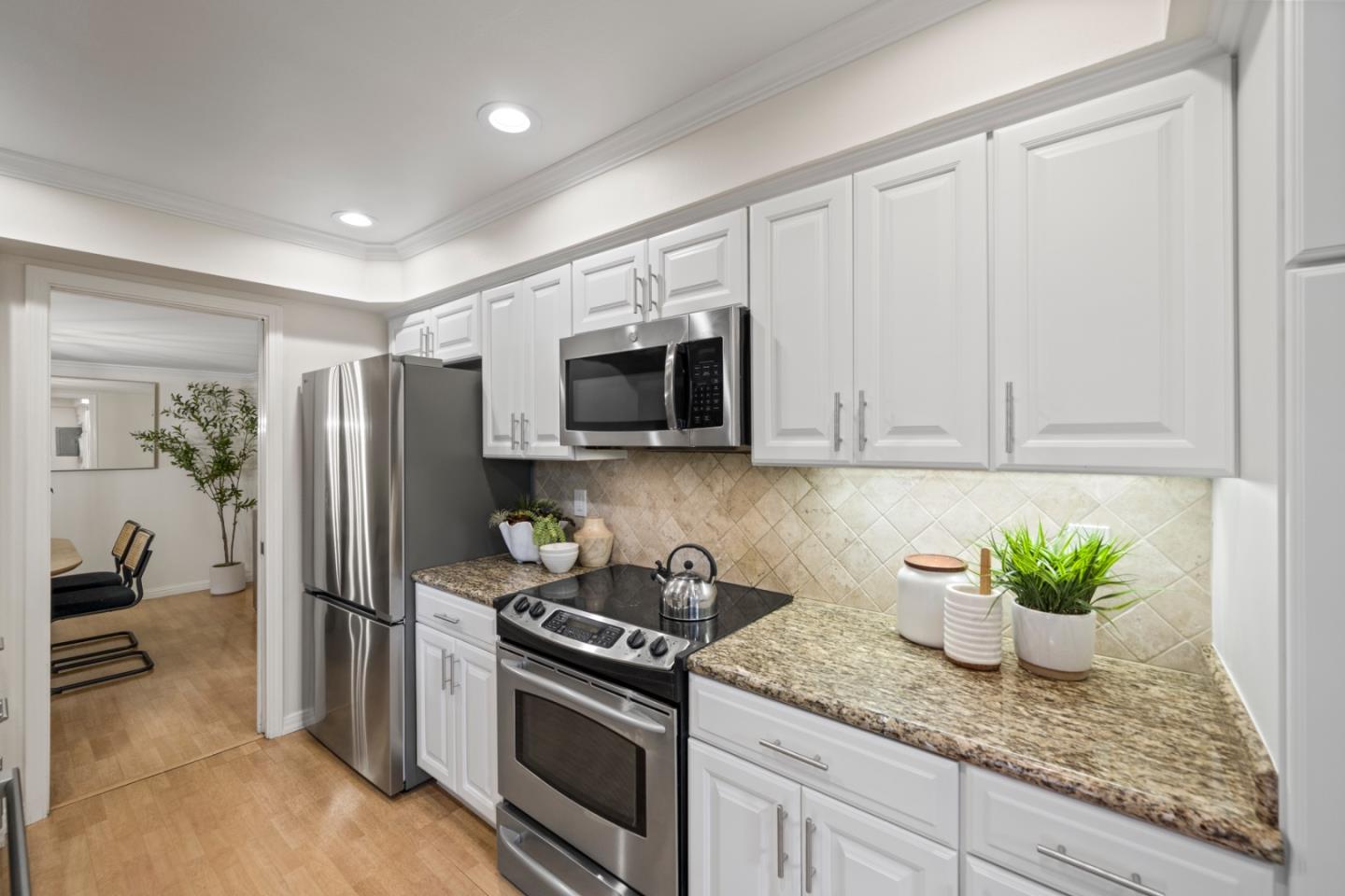 Photo #13: ML82044170 Listing: Photo #13