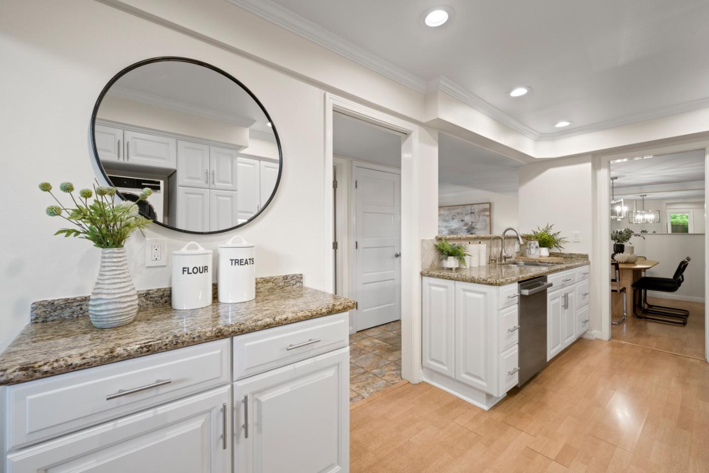 Photo #17: ML82044170 Listing: Photo #17