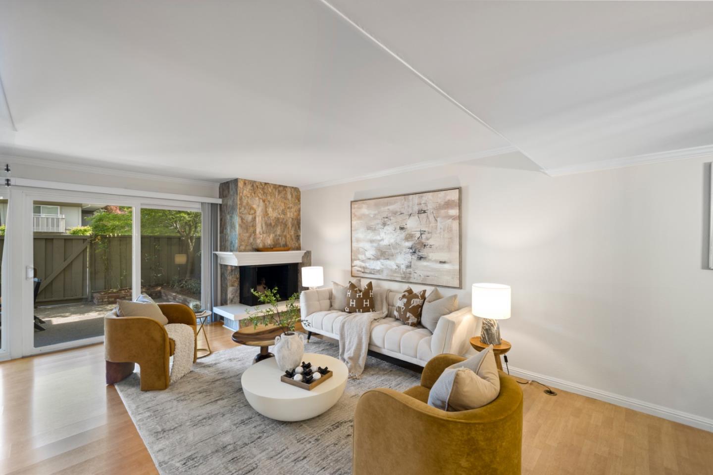 Photo #5: ML82044170 Listing: Photo #5