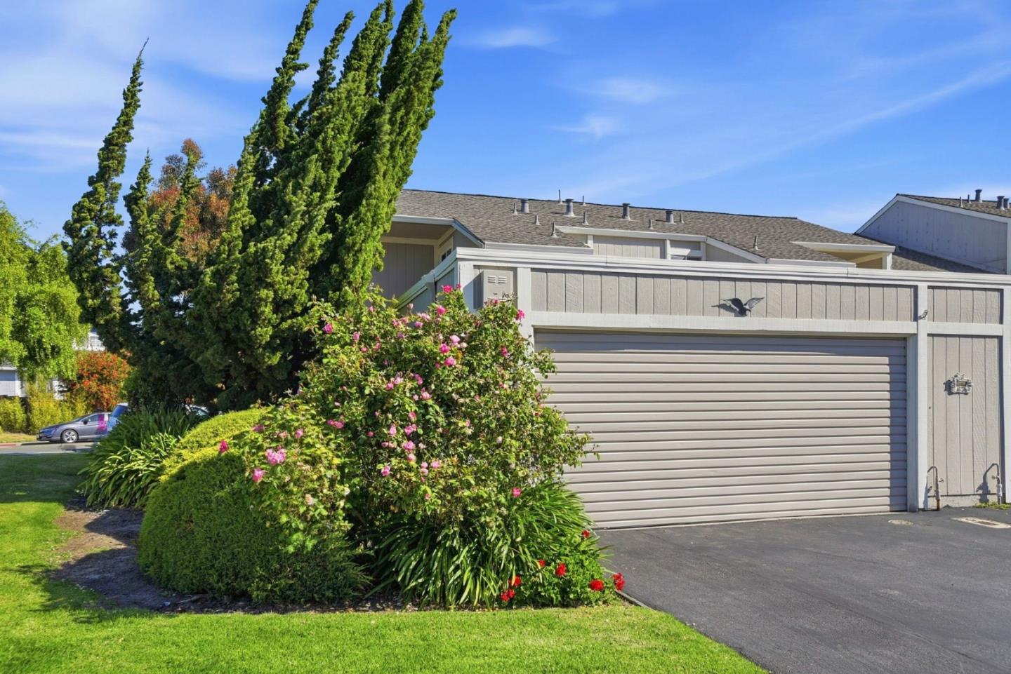 Front Image Thumbnail for ML82044172