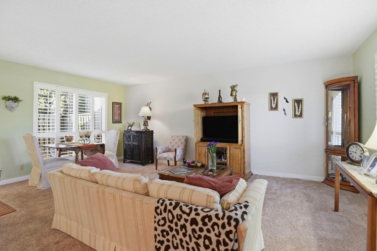 Photo #10: ML82044172 Listing: Photo #10