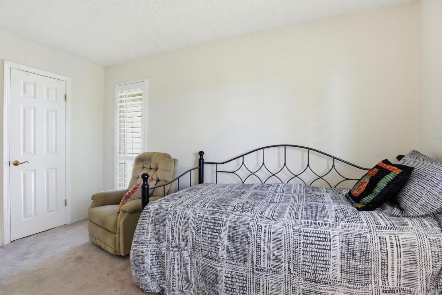 Photo #28: ML82044172 Listing: Photo #28