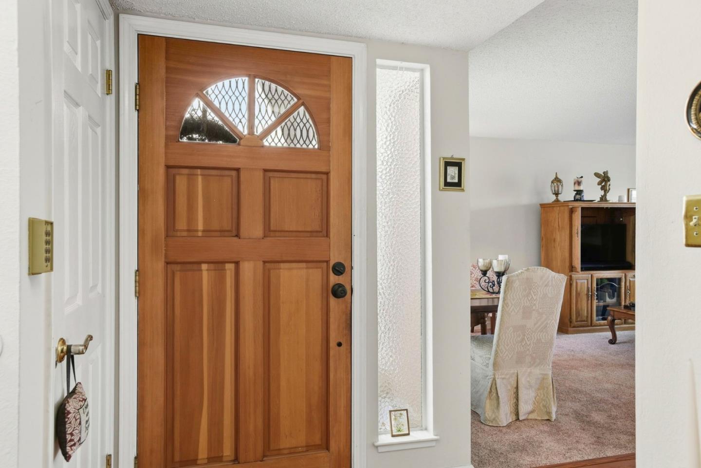 Photo #5: ML82044172 Listing: Photo #5