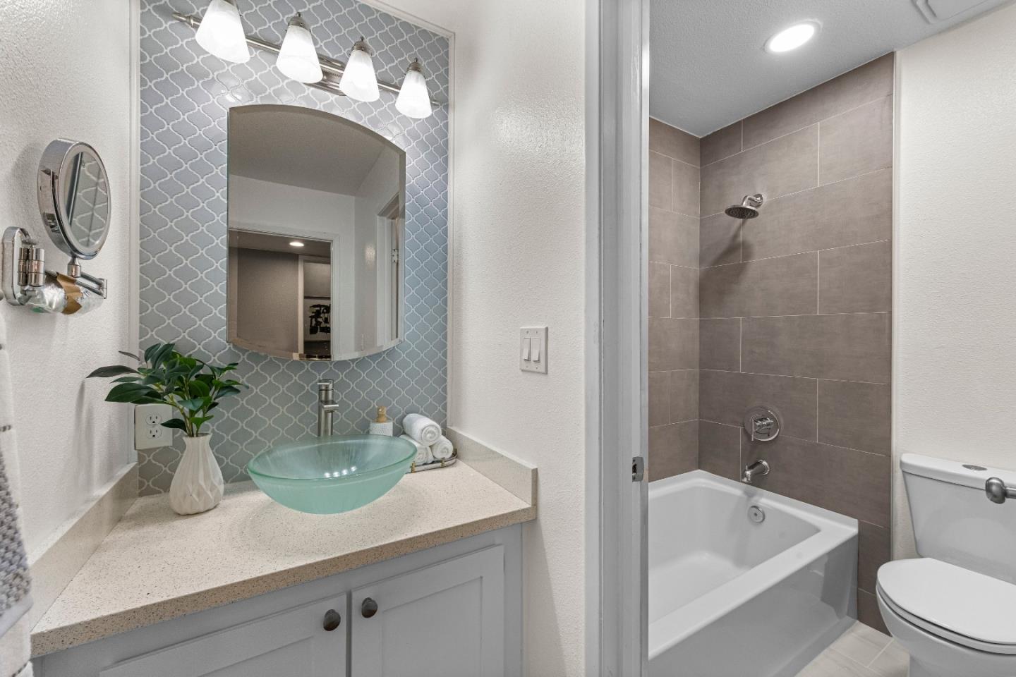 Photo #11: ML82044182 Listing: Photo #11