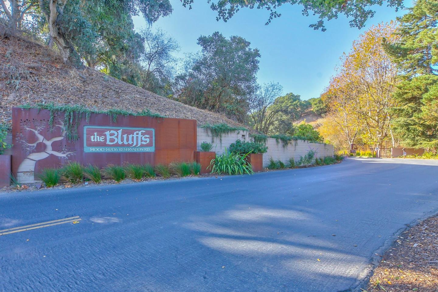 Front Image Thumbnail for ML82044199