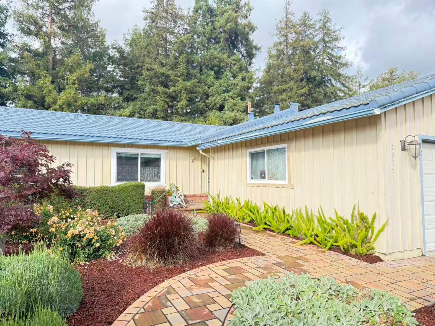 Front Image Thumbnail for ML82044201