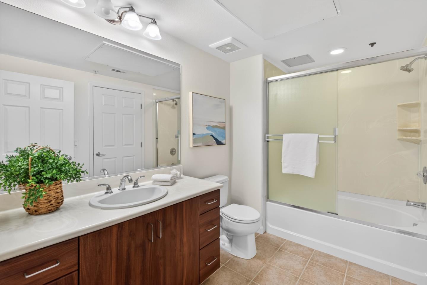 Photo #12: ML82044205 Listing: Photo #12