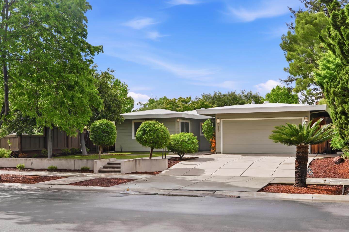 Front Image Thumbnail for ML82044214