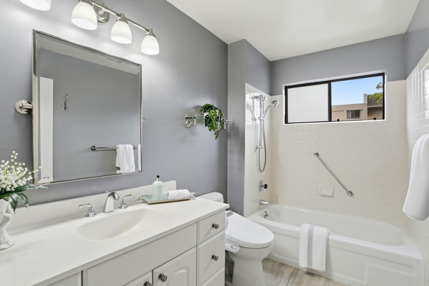 Photo #19: ML82044229 Listing: Photo #19