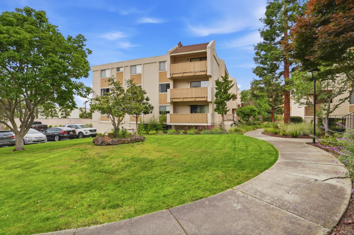 Photo #27: ML82044229 Listing: Photo #27