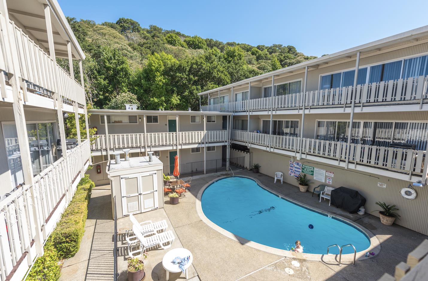 Front Image Thumbnail for ML82044230