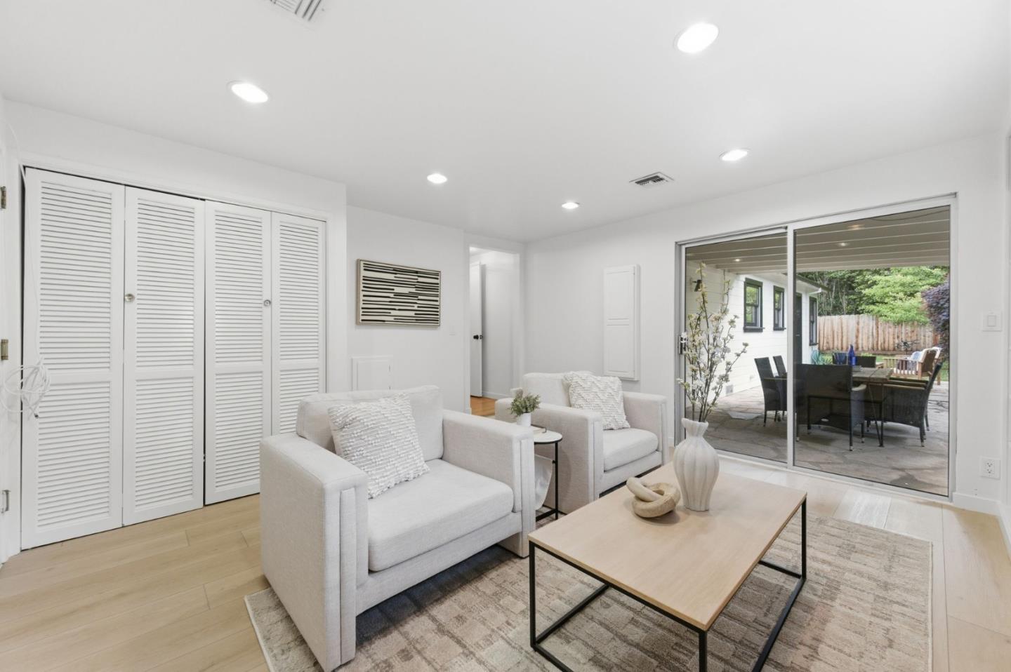 884 Cordilleras Avenue, San Carlos, CA, 94070