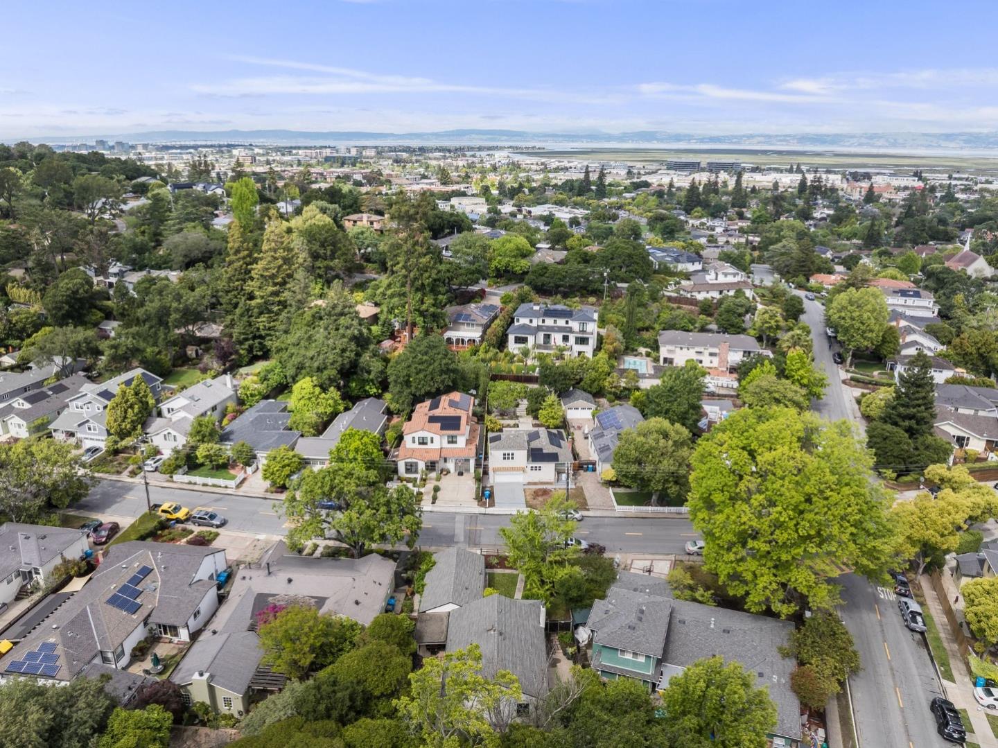 884 Cordilleras Avenue, San Carlos, CA, 94070