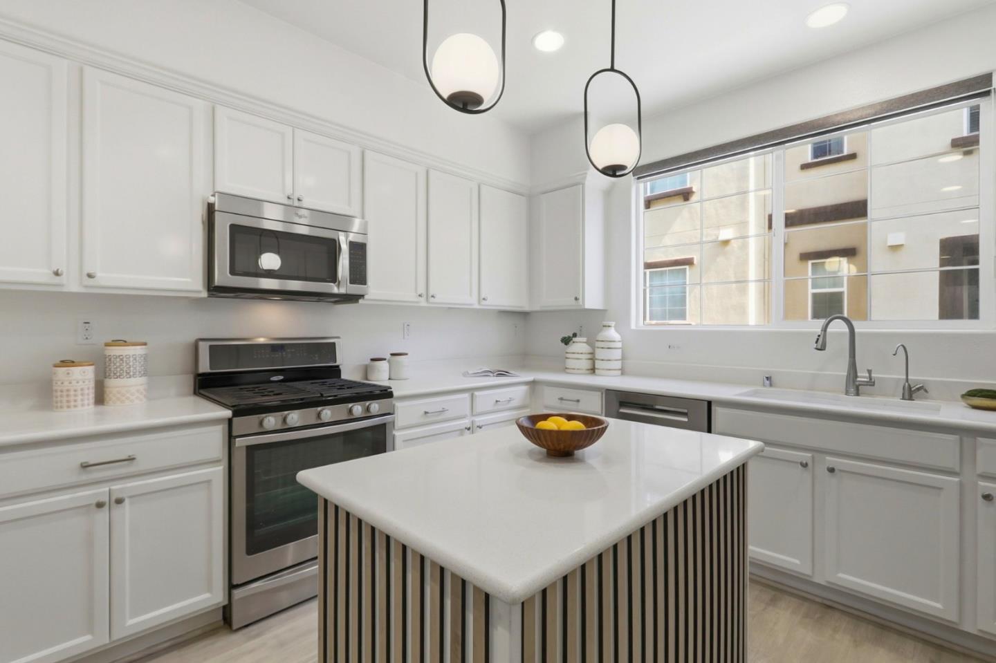 Photo #12: ML82044242 Listing: Photo #12