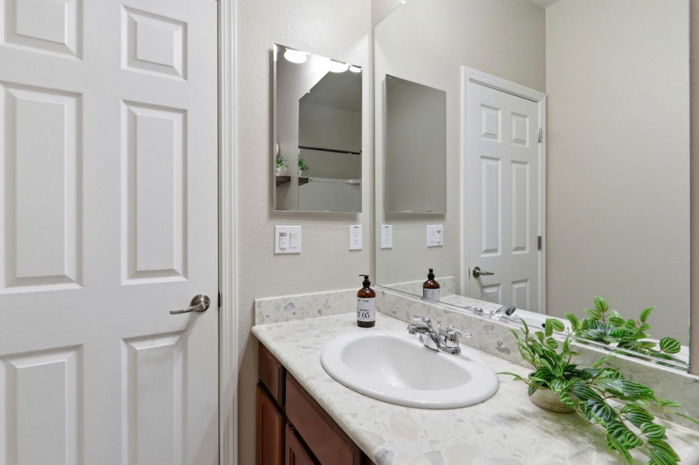 Photo #40: ML82044242 Listing: Photo #40