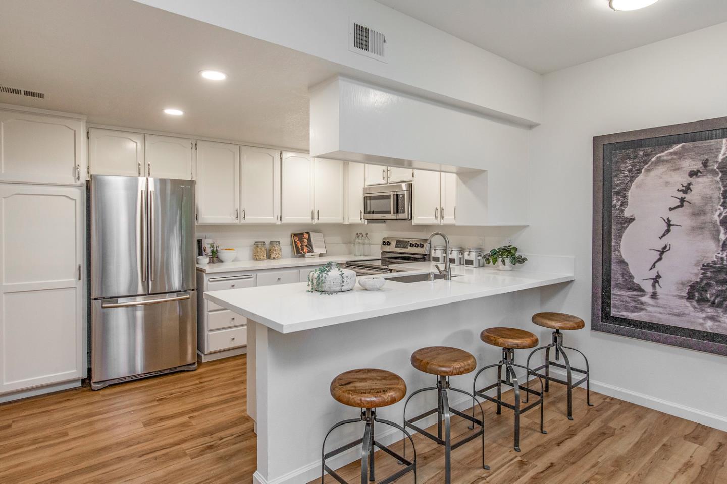 Photo #7: ML82044243 Listing: Photo #7