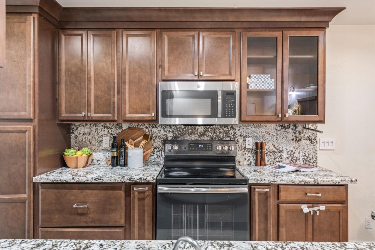 Photo #10: ML82044245 Listing: Photo #10