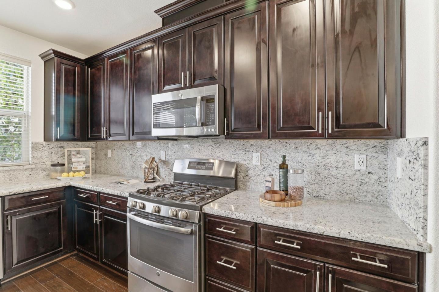 Photo #15: ML82044246 Listing: Photo #15