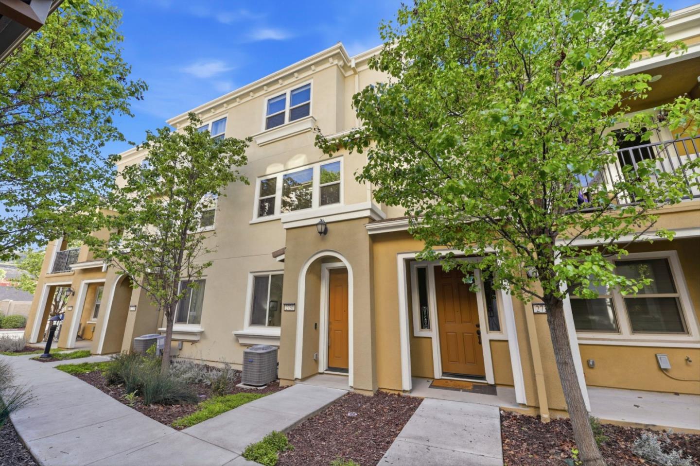 Photo #4: ML82044246 Listing: Photo #4