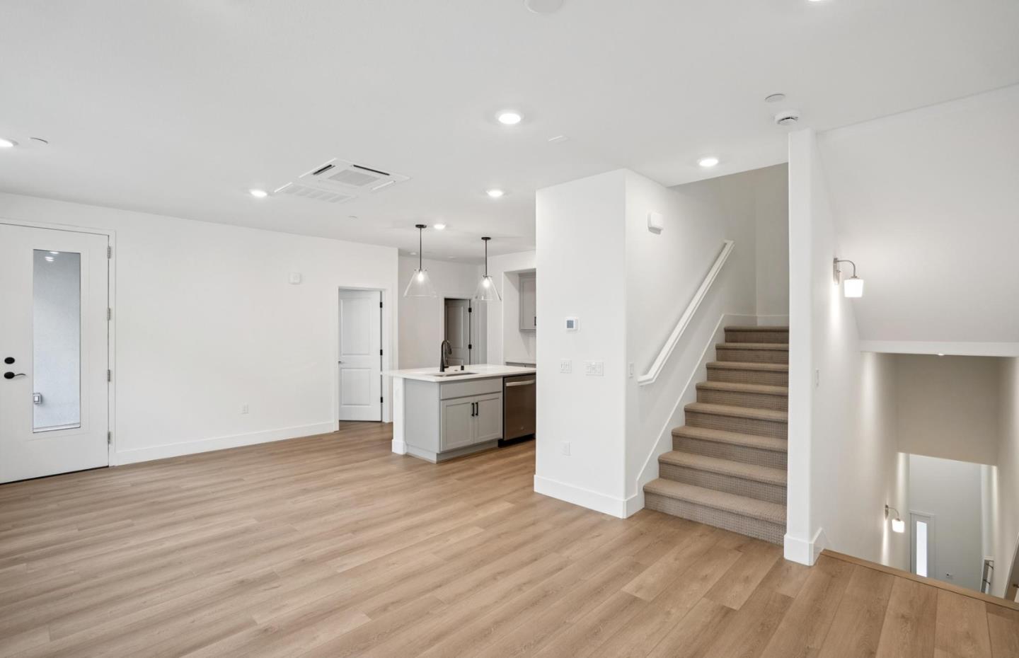 Photo #20: ML82044250 Listing: Photo #20