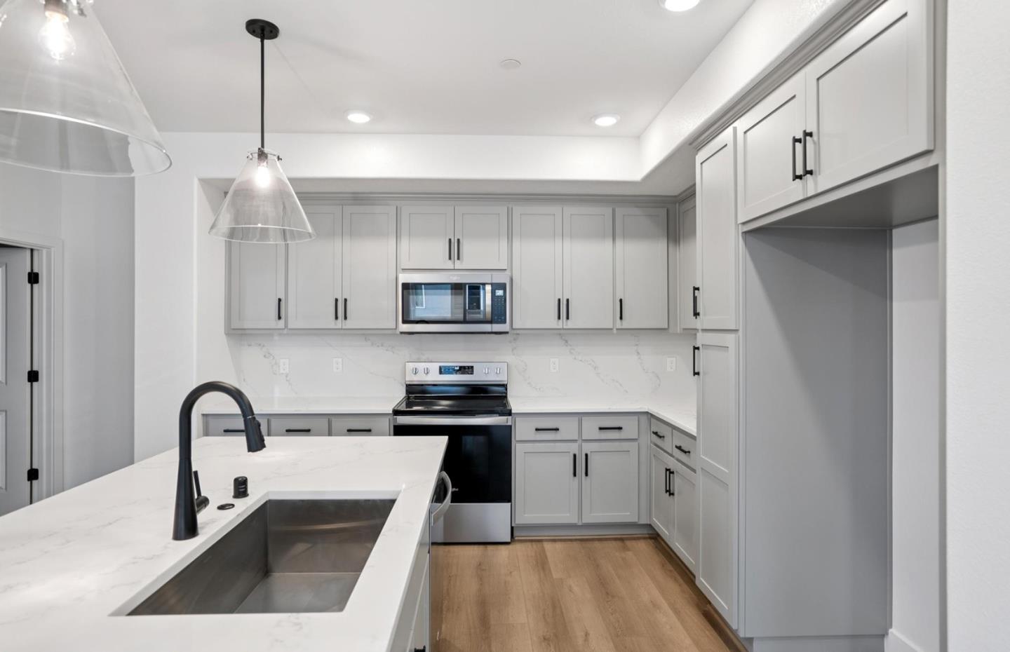 Photo #29: ML82044250 Listing: Photo #29